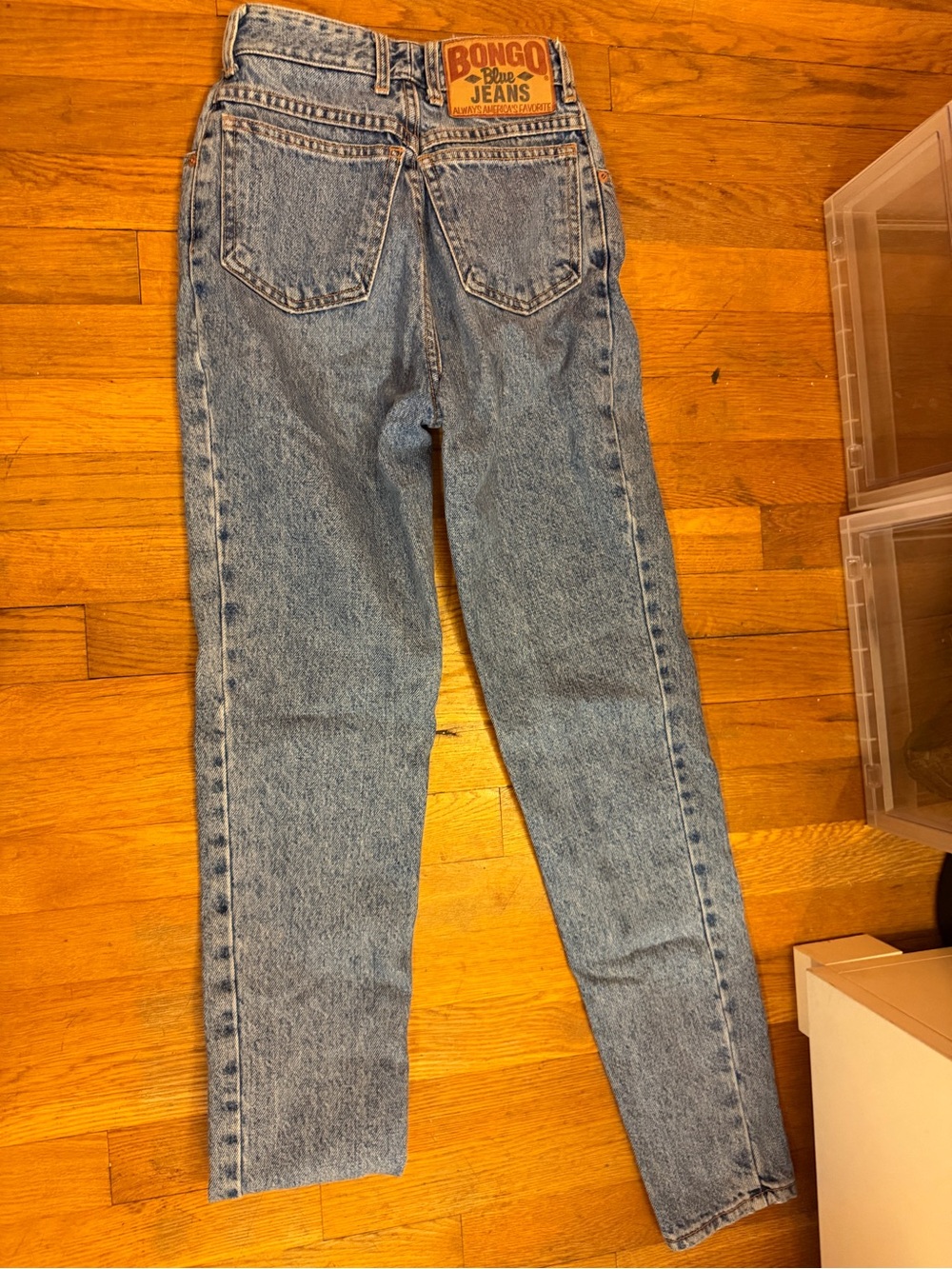 Bongo vintage  High-Rise Mom Jeans Light Blue